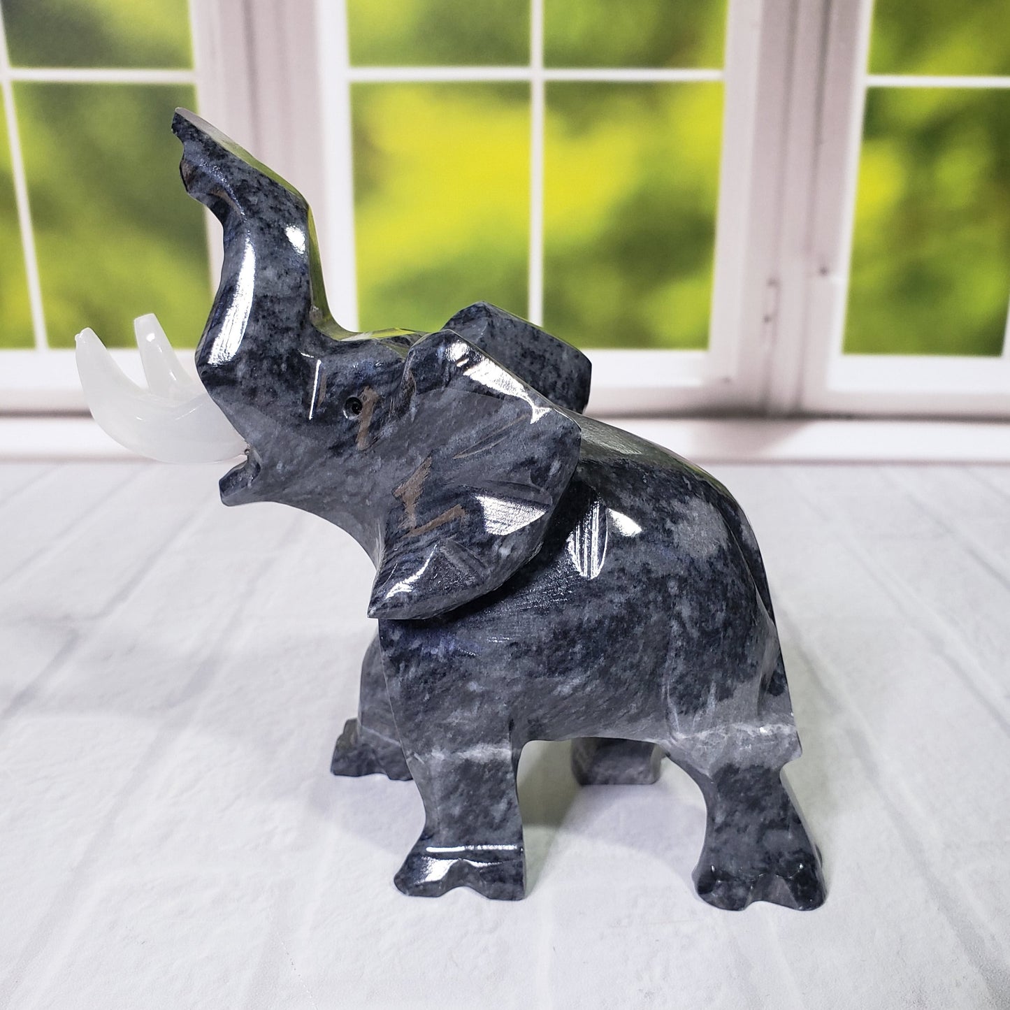 Adorable Marble Elephants with Calcite