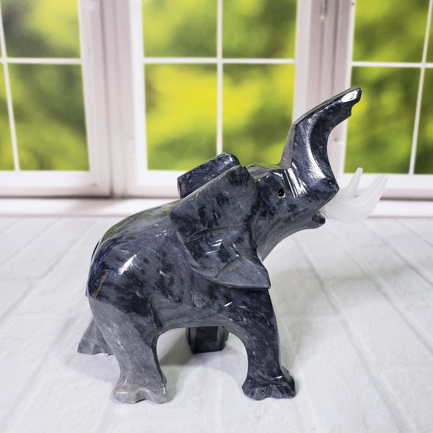 Adorable Marble Elephants with Calcite