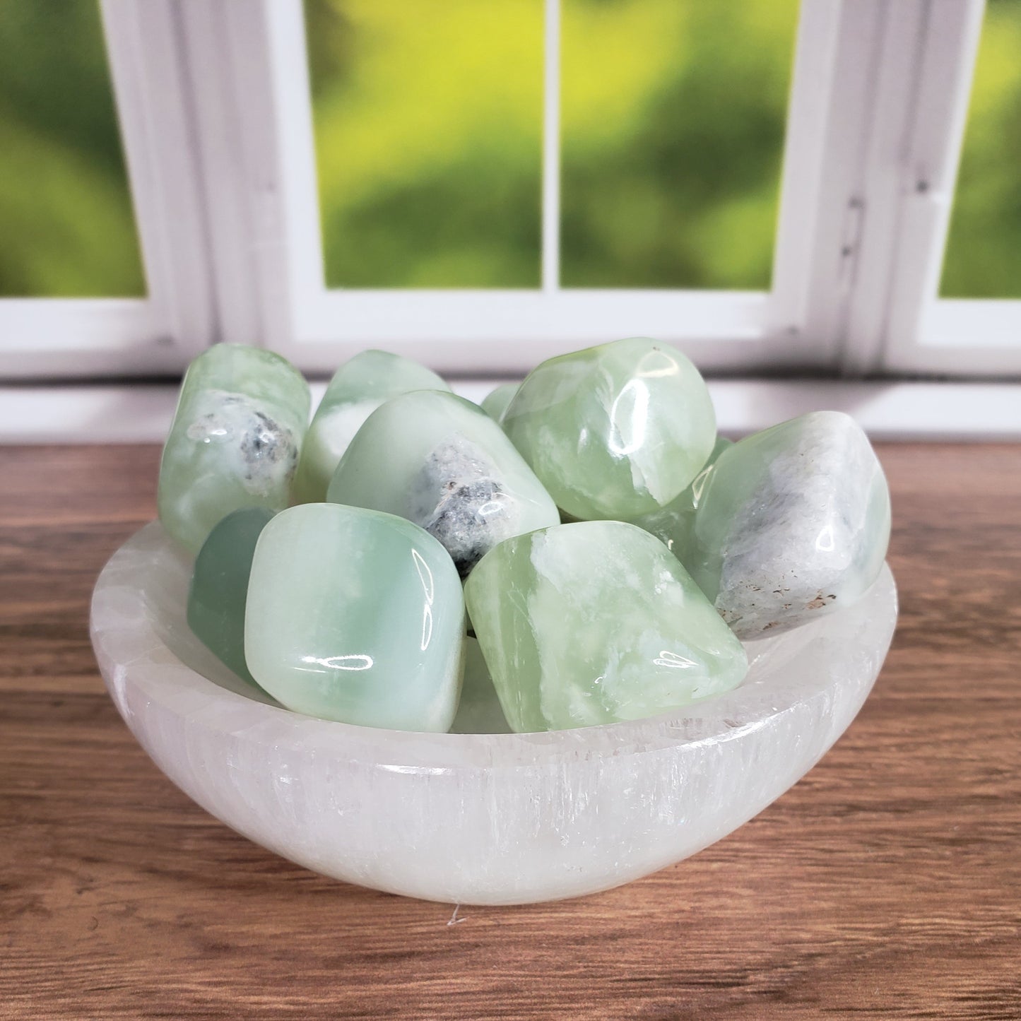 Beautiful Jade Tumbled Stones